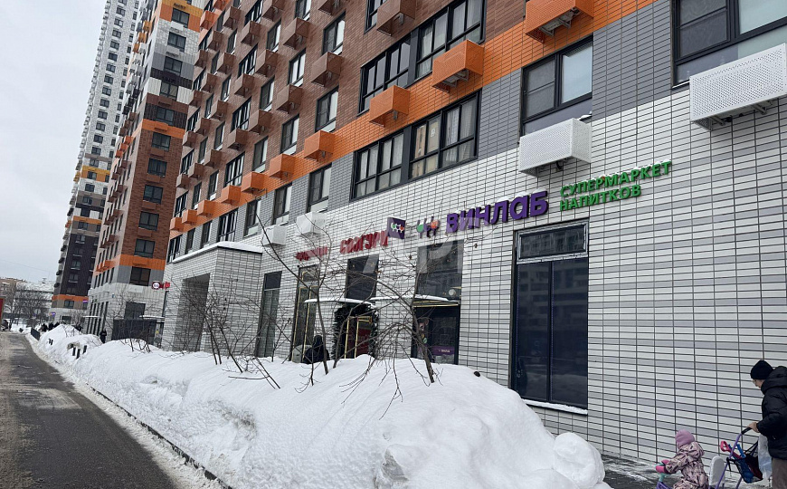 Сдам торговое помещение, 100 м² фото