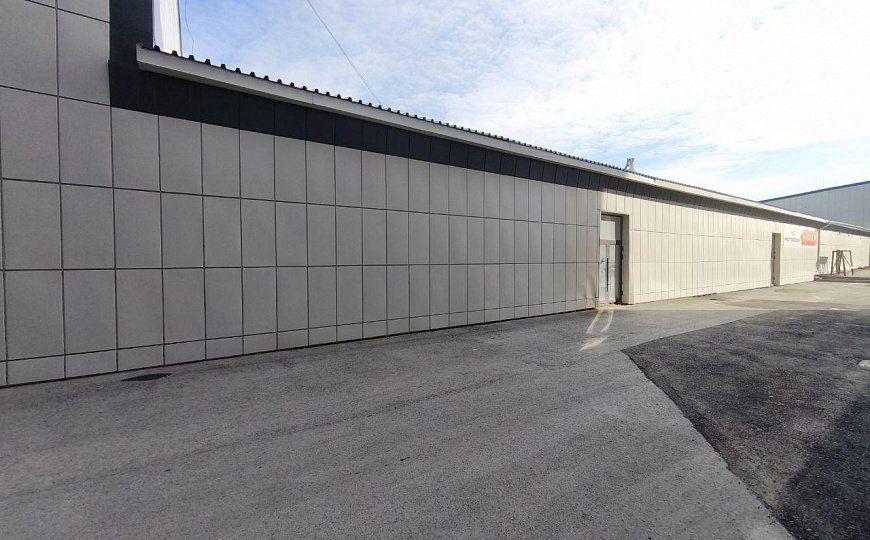 Сдам торговое помещение, 840 м² фото