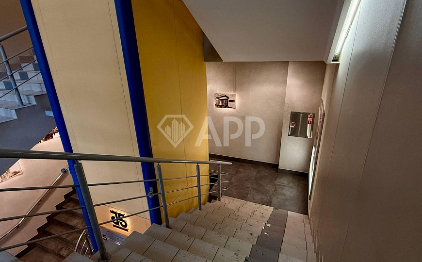 Офис у метро (все включено ) фото