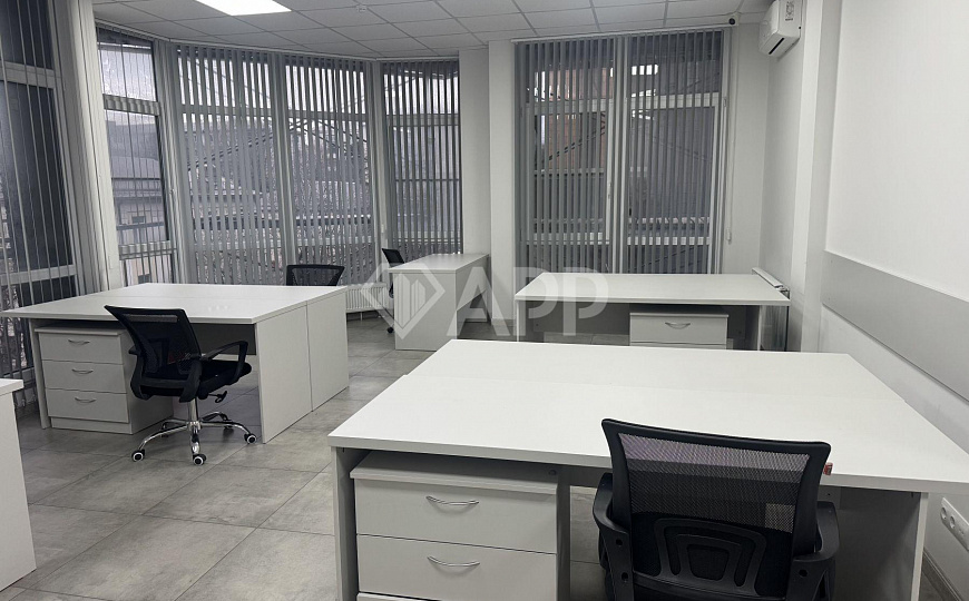 Сдам офисное помещение, 116 м² фото