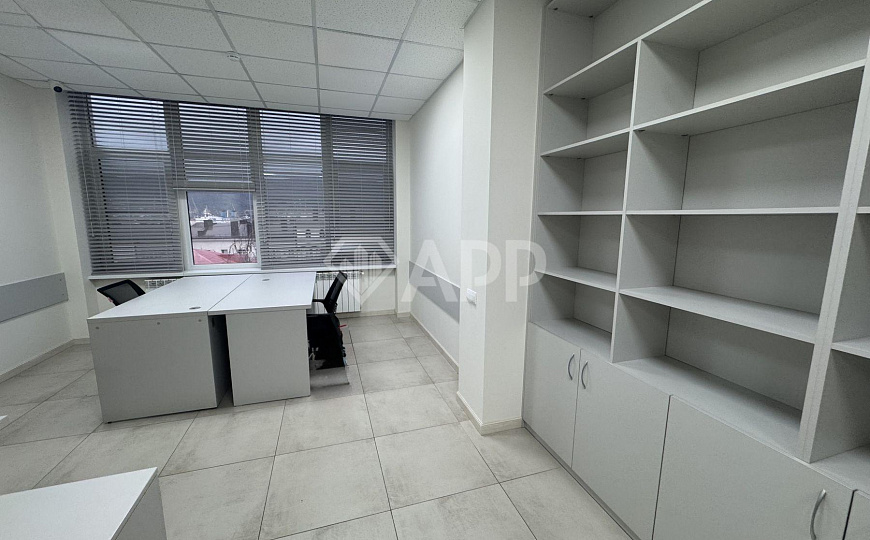 Сдам офисное помещение, 46 м² фото
