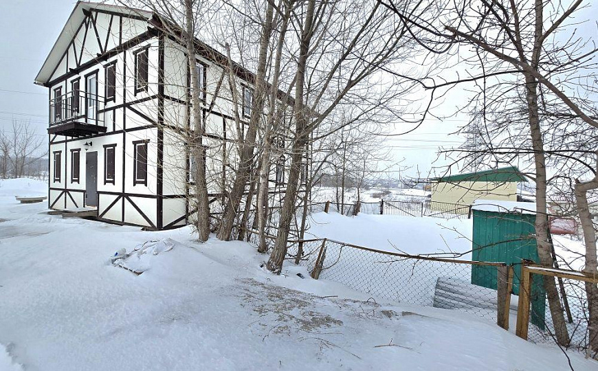 Имущественный комплекс с земельным участком, 3923 кв.м фото