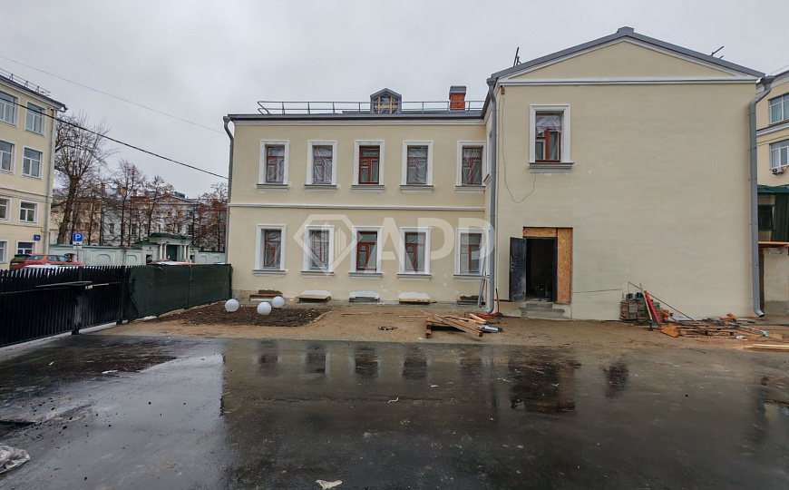 Продам здание на Таганке с парковкой фото