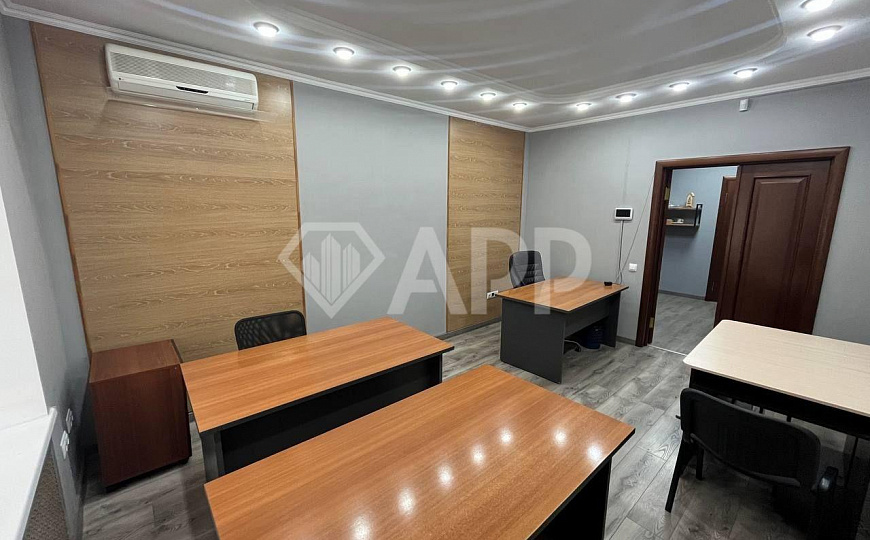 Офис/Парковка/Центр/76м2 фото