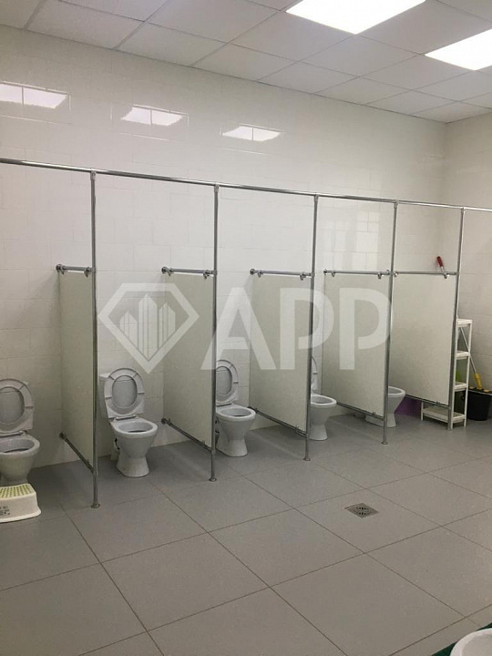 Продается отдельно стоящее здание 1 500 м² фото