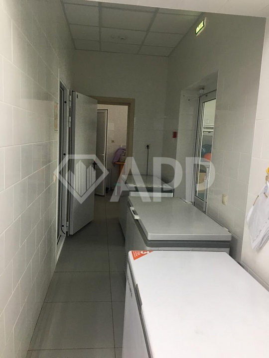 Продается отдельно стоящее здание 1 500 м² фото