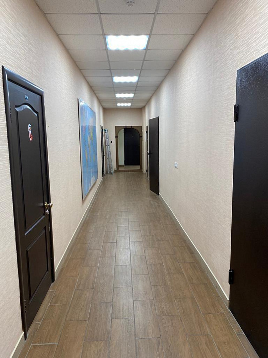 Сдам офисное помещение, 147.7 м² фото