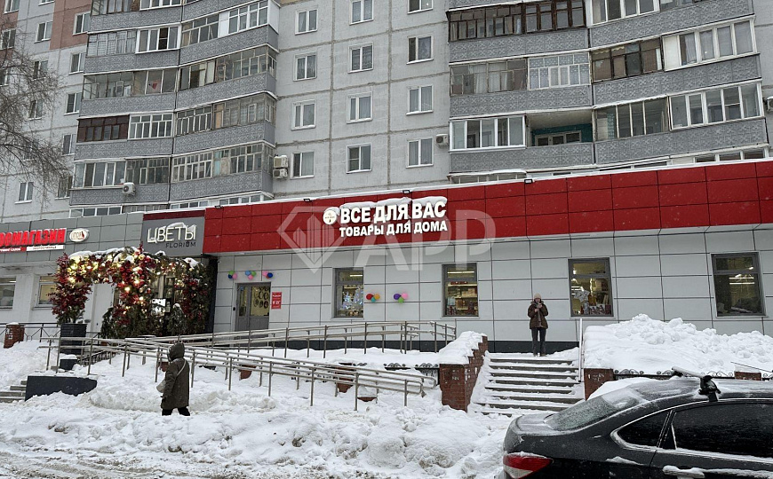 Сдаю торговое помещение 170 м² на Амирхана 41 фото