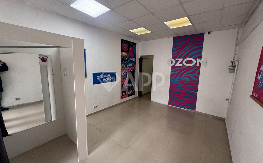 Сдам торговое помещение, 27,3 м² фото