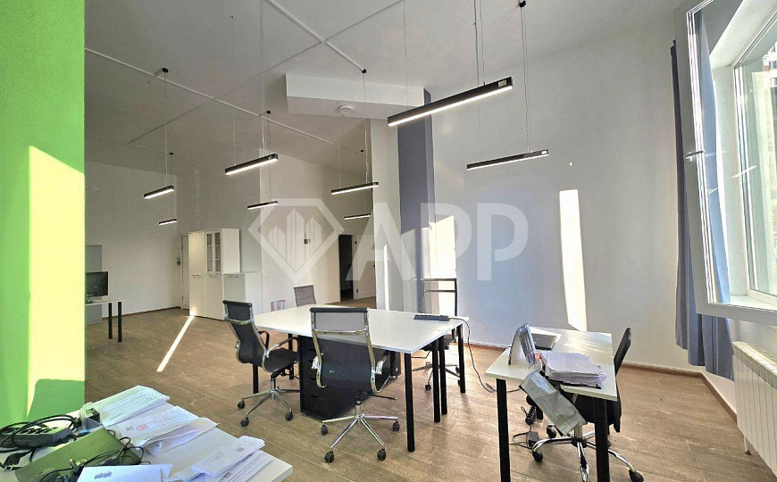 Офисное помещение, 106 кв.м фото