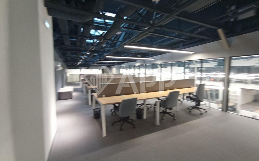 Сервисный офис на 200 рабочих мест фото