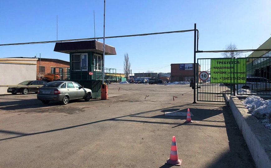 Склад с кран балкой 546 м2. фото