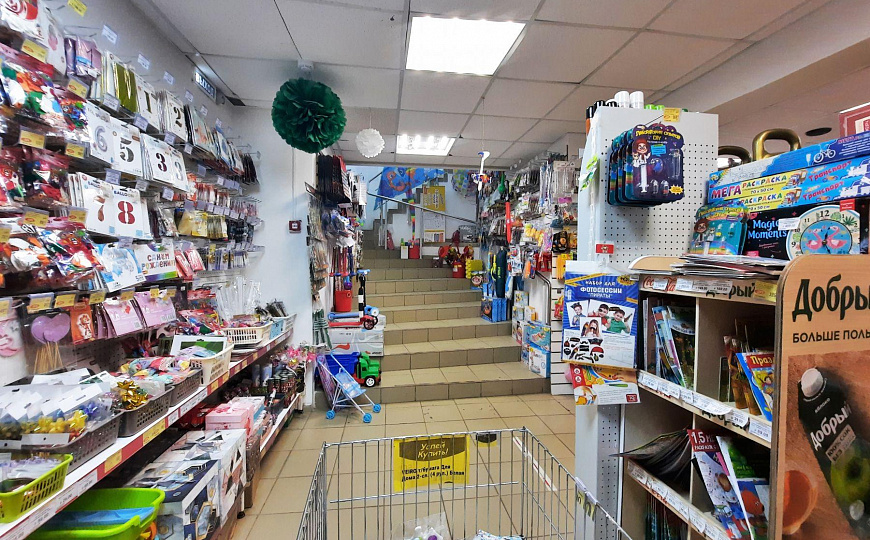 Сдам торговое помещение, 170 м² фото