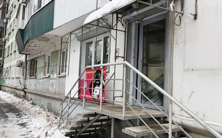 Помещение на 1 линии 32.8 м2 фото