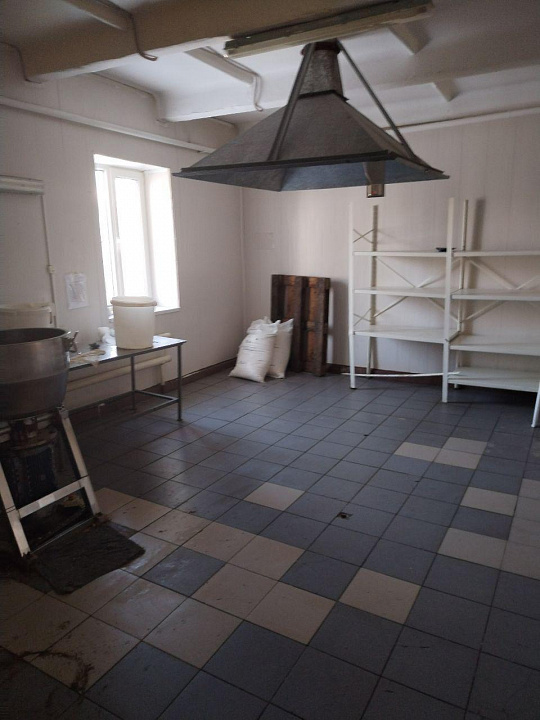 Отдельно стоящее здание, 1 032 м² фото