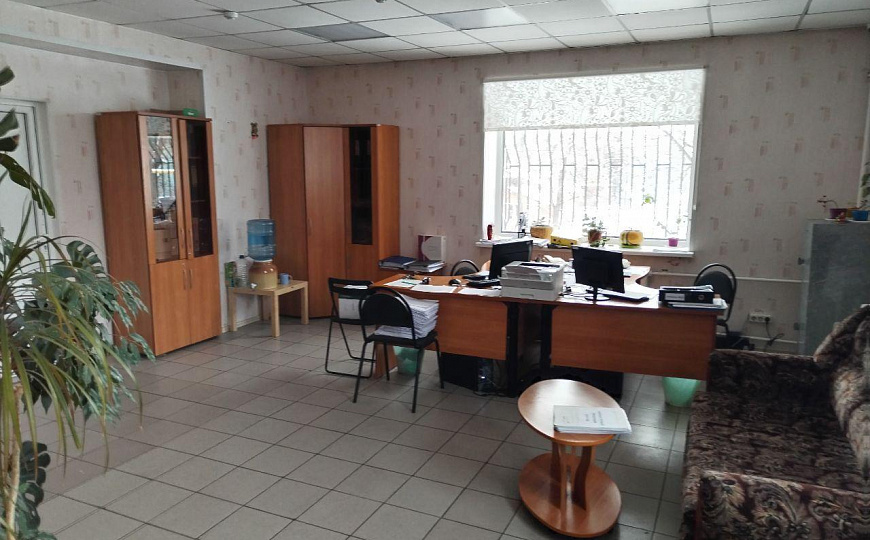 Отдельно стоящее здание, 1 032 м² фото