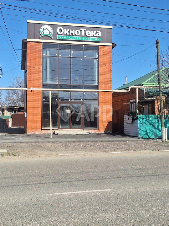 Сдам отдельно стоящее здание площадью 80 м² фото