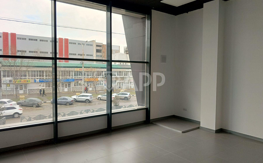 Сдаю 2 этаж 1 линия, 30,6 м² с высоким трафиком фото