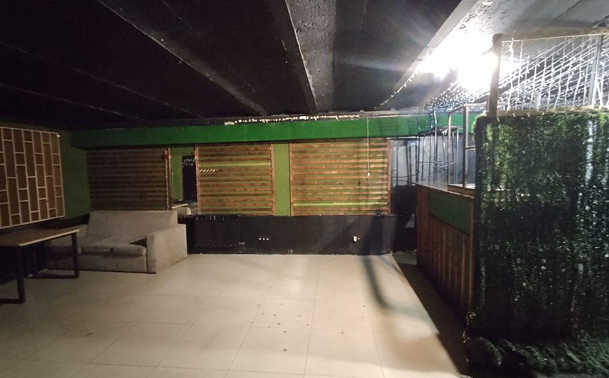 Помещение свободного назначения 150м² в центре фото