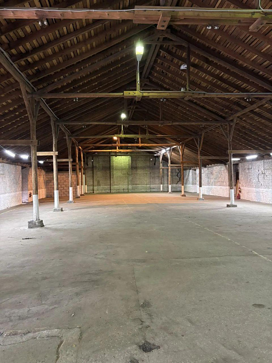 Склад с ЖД-тупиком фото