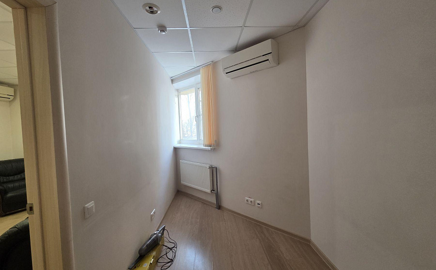 Сдам офисное помещение, 250 м² фото