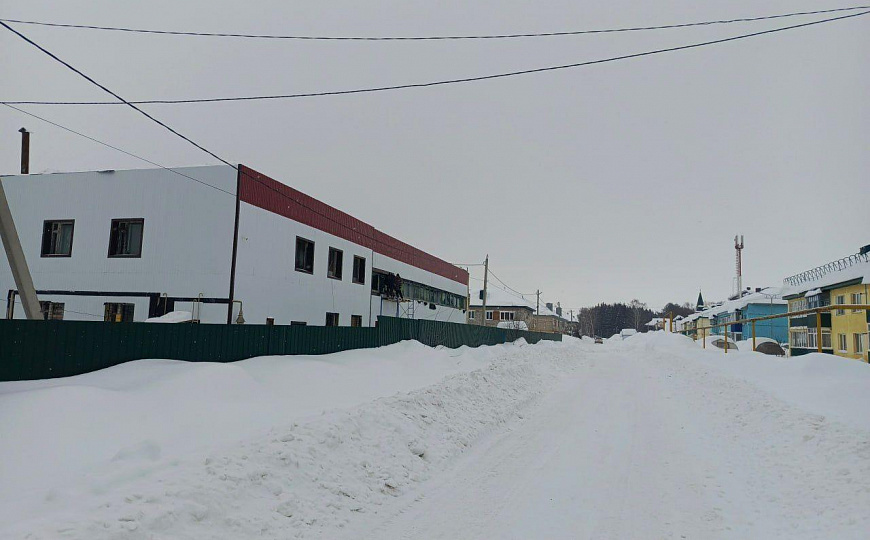 Сдаю под магазин, склад, производство 620 м² фото
