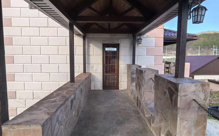 Продаю гостиничный комплекс в Абрау-Дюрсо фото