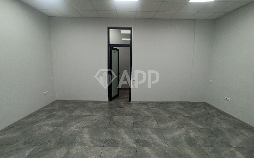 Продам офисные помещение в БЦ в центре, 117 м² фото