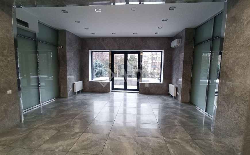 Продам офисные помещение в БЦ в центре, 117 м² фото