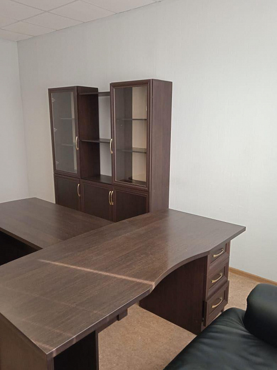 Здание, 2 136,9 м² с арендаторами фото