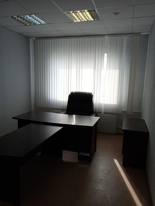 Здание, 2 136,9 м² с арендаторами фото