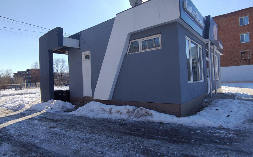 Отдельно стоящее здание на трафике, 69 м2 фото