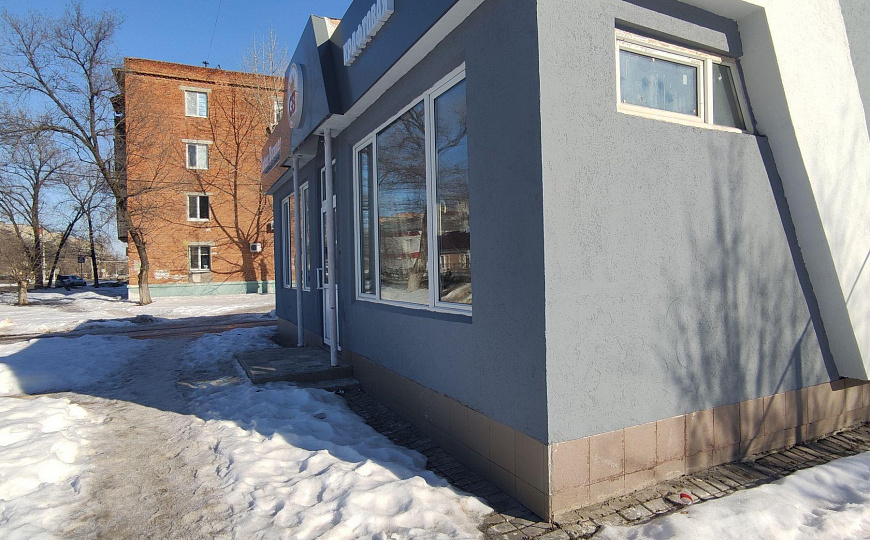 Отдельно стоящее здание на трафике, 69 м2 фото