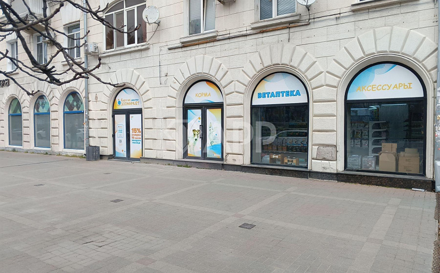 Сдам торговое помещение, 125 м² фото