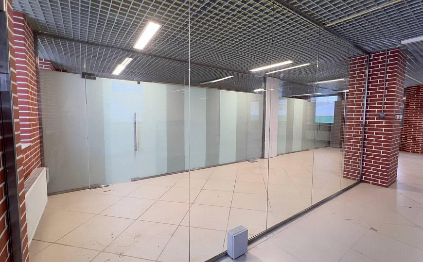 Сдам офис 110 м² в Малаховке. Закрытая территория, свой вход, 899₽/м² фото