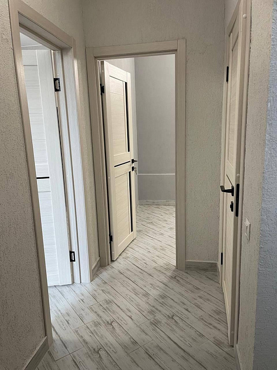 Офис 30 м2 в новостройке с арендатором  фото