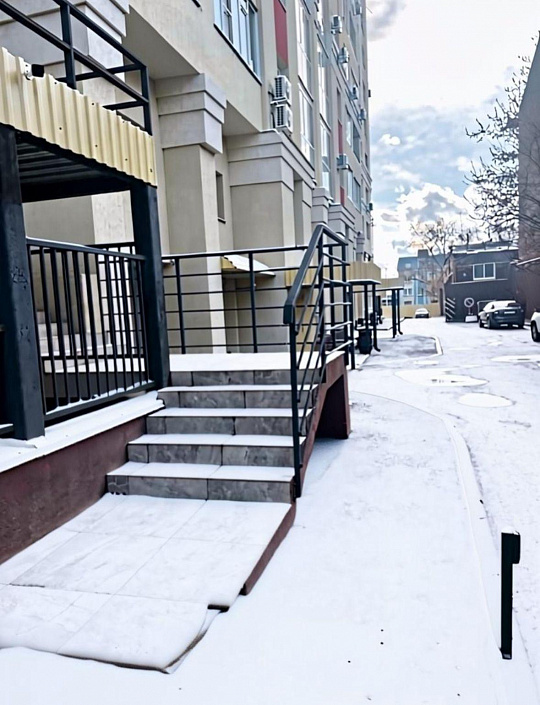 Офис 30 м2 в новостройке с арендатором  фото