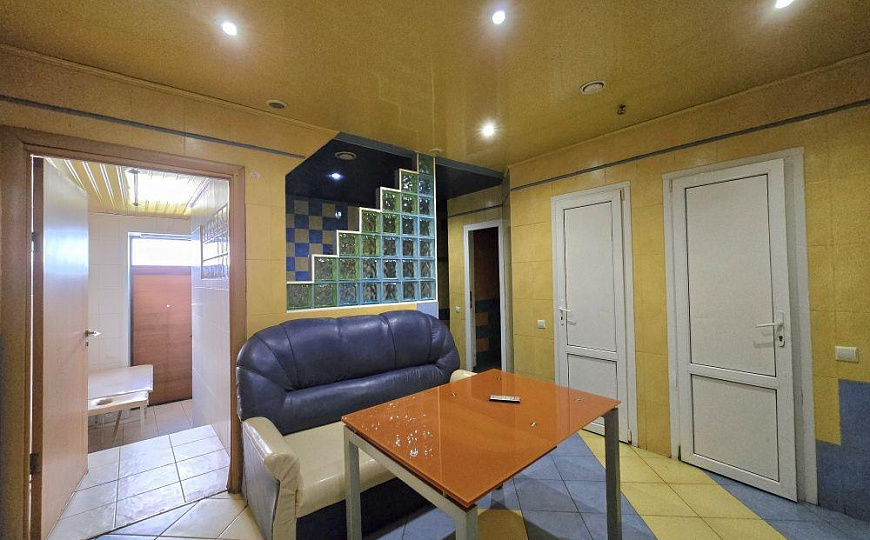 Ресторан с банным комплексом на 1 линии, 415 кв.м фото