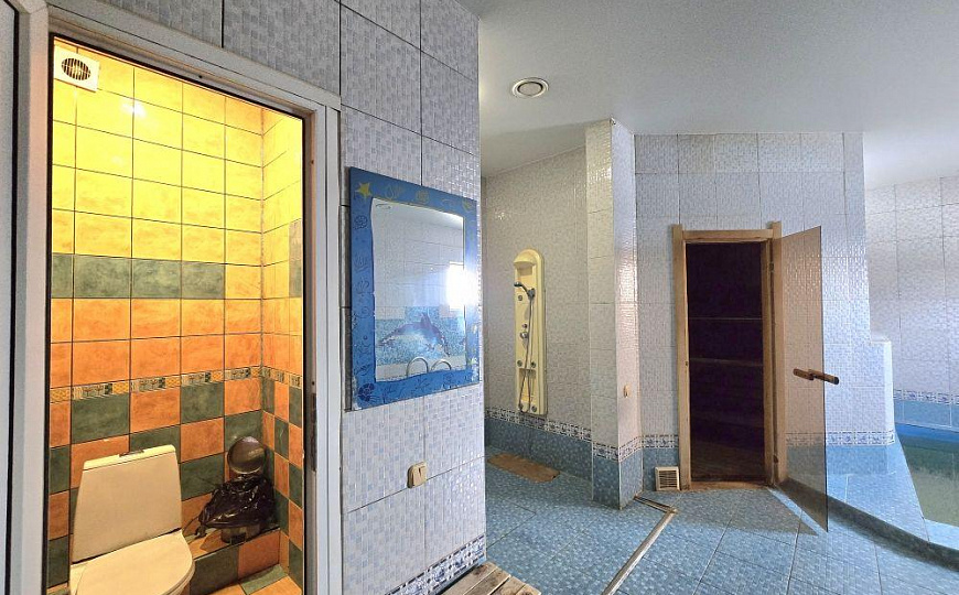 Ресторан с банным комплексом на 1 линии, 415 кв.м фото