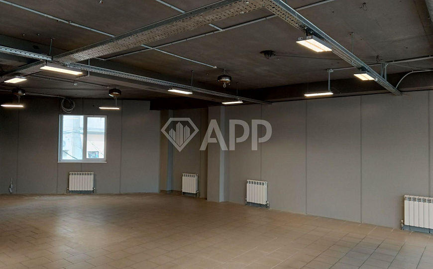 Сдаю отдельно стоящее здание на первой линии, 470 м² фото