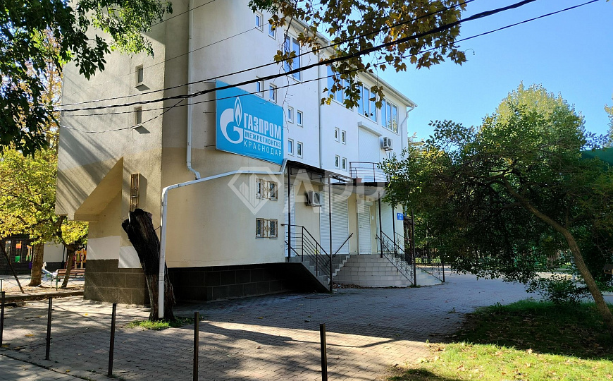 Продаю нежилое здание, 357.8 м² фото