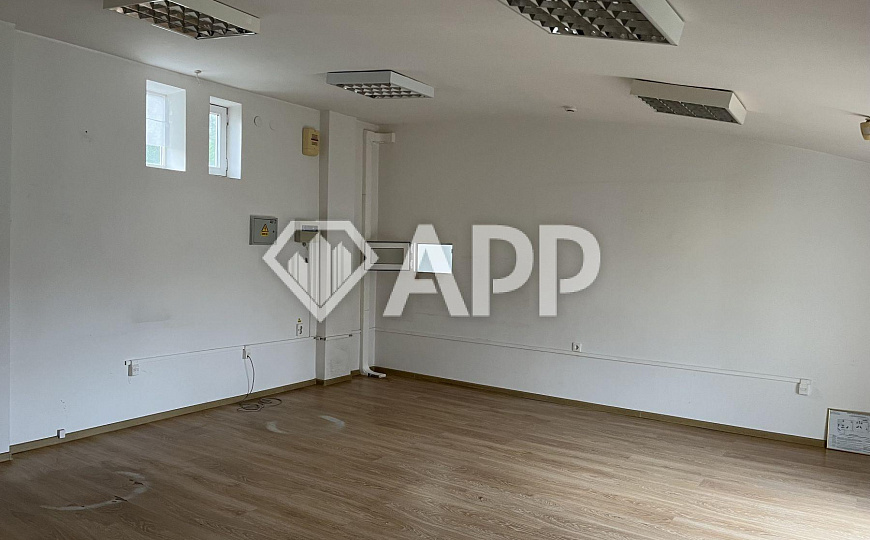 Продаю нежилое здание, 357.8 м² фото