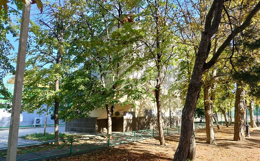 Продаю нежилое здание, 357.8 м² фото