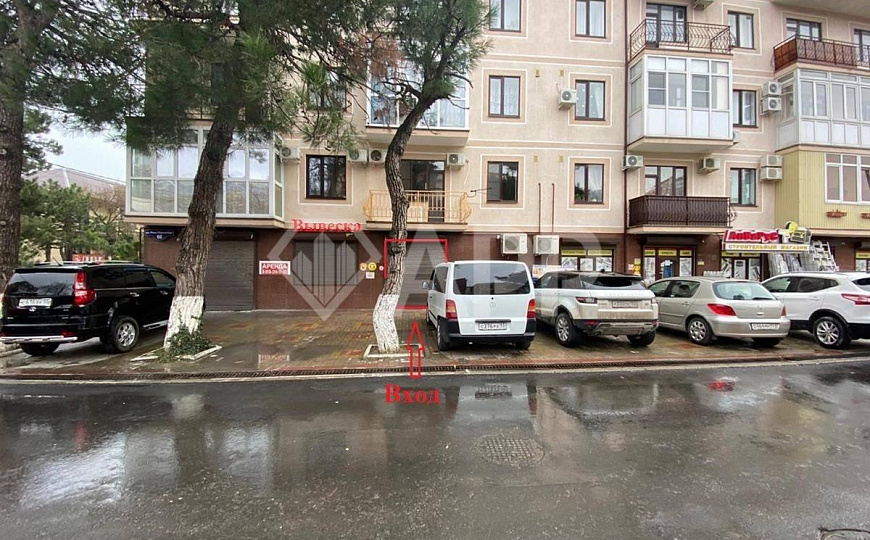 Продам торговое помещение, 186 м² фото