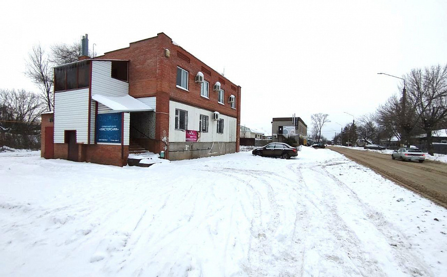 Помещения под магазин, офис 80 м2 фото