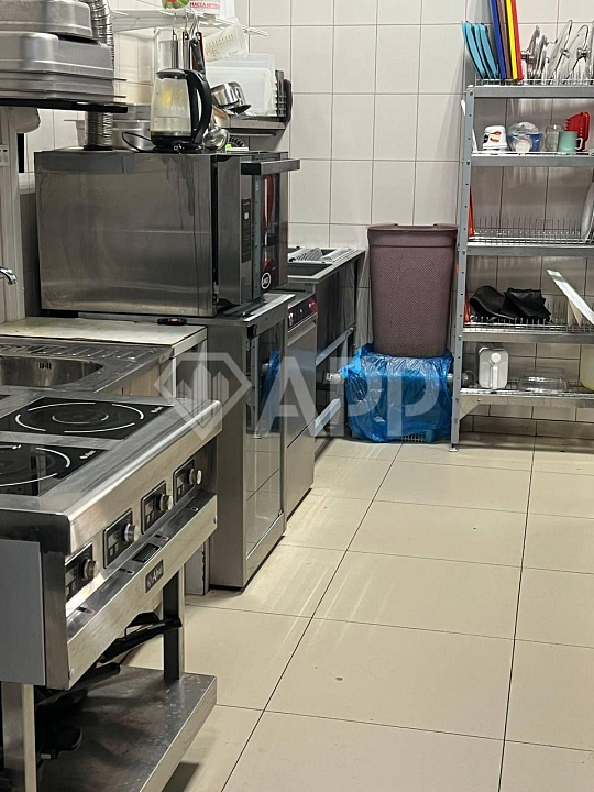 Сдаю помещение под общепит, с хорошей мощностью фото