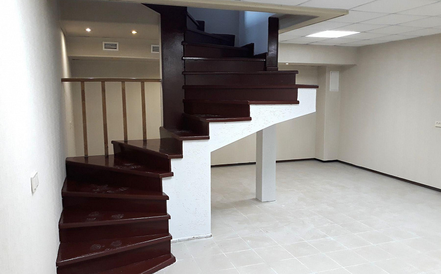 Помещение в 2х уровнях, 73 м2 фото