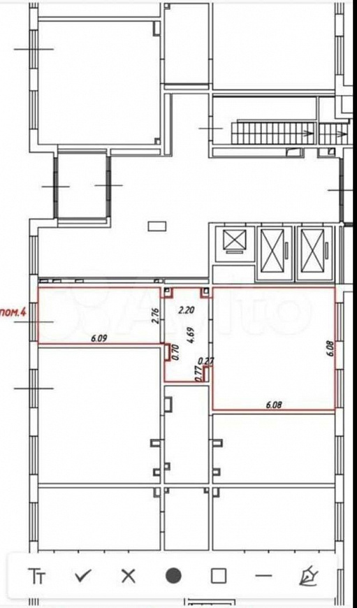 Сдам помещение 18 м² ( у входа) и 36 м² с большими окнами. фото