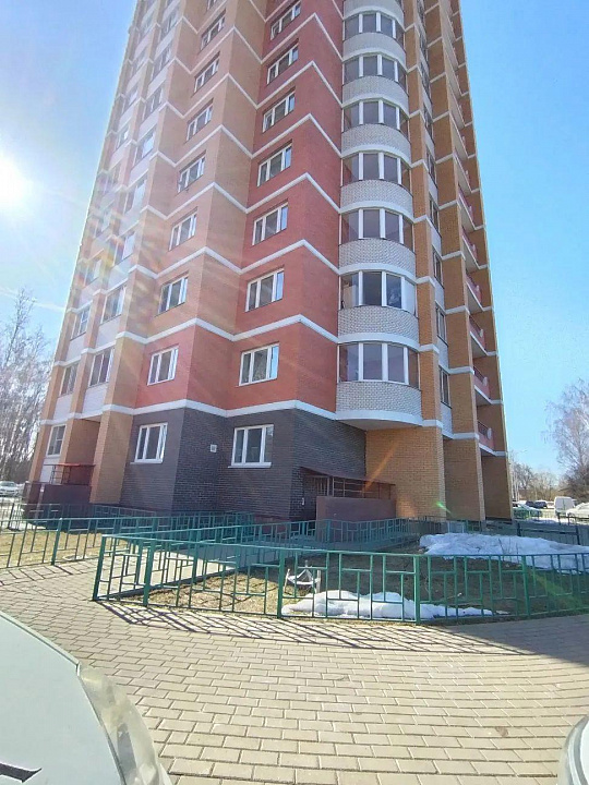 Сдам торговое помещение 88 м² в ЖК Кучино. ОТДЕЛЬНЫЙ ВХОД. Конкуренции нет! фото