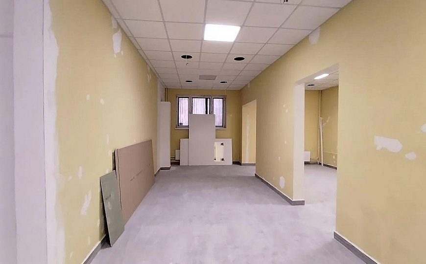 Сдам торговое помещение 88 м² в ЖК Кучино. ОТДЕЛЬНЫЙ ВХОД. Конкуренции нет! фото